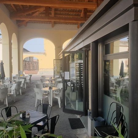 Hotel Cafe Del Peso Cavour Exterior foto
